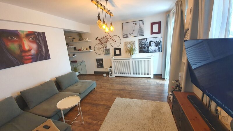 Popesti-Leordeni, vila mobilata si utilata, 15 minute de metrou Berceni